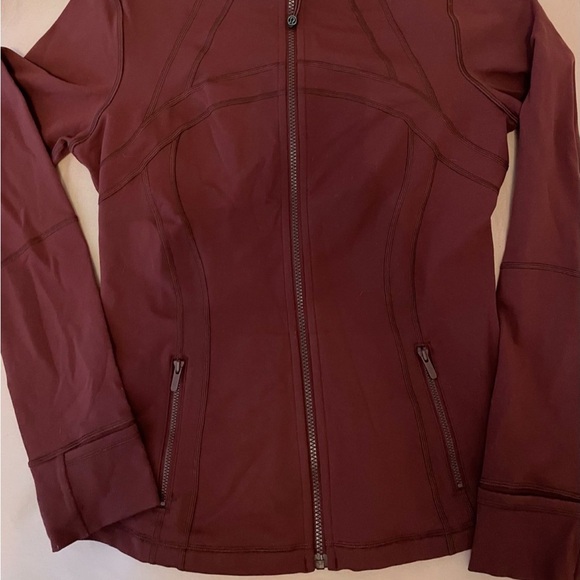 Lululemon Define Jacket - Picture 4 of 6